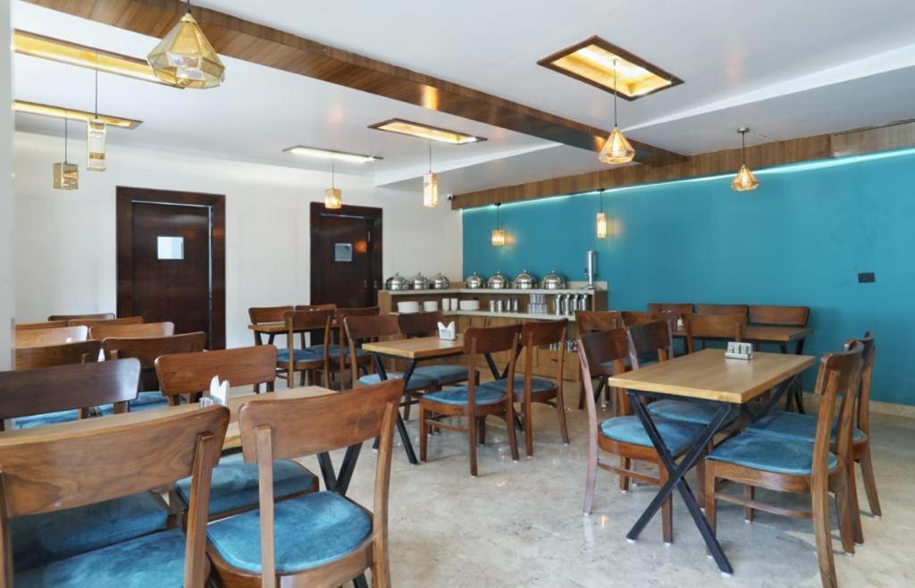 Hotel Vinsober Monal Nainital Zewnętrze zdjęcie