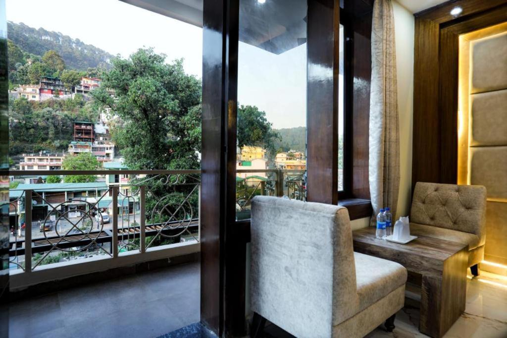Hotel Vinsober Monal Nainital Zewnętrze zdjęcie